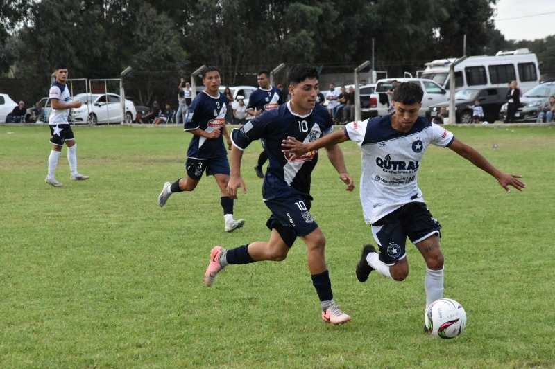 Racing gan en su debut en el Interligas